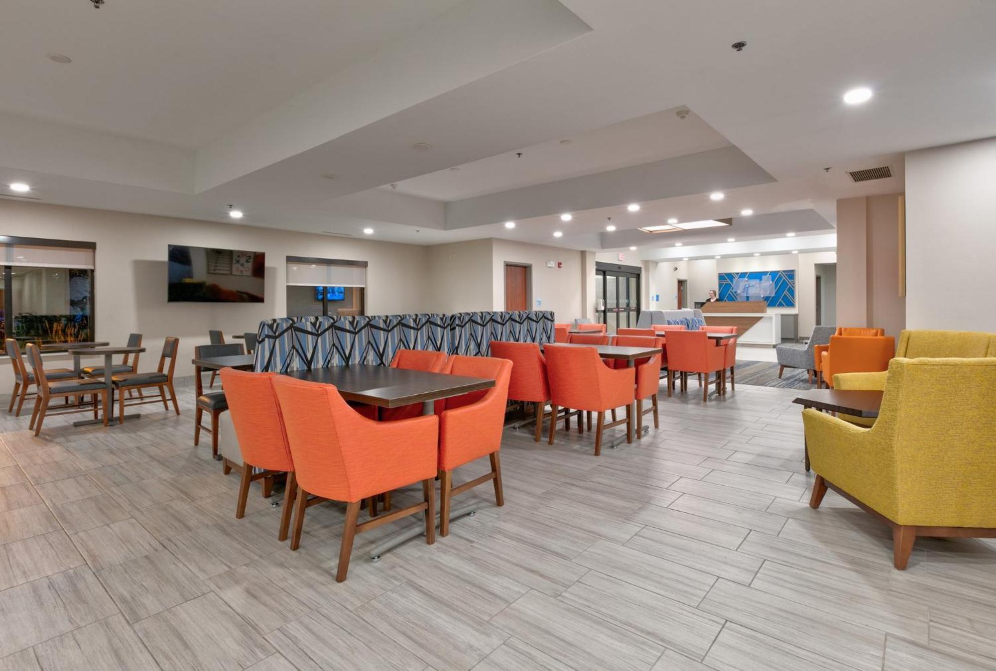 Holiday Inn Express Hotel & Suites Shakopee By Ihg Extérieur photo